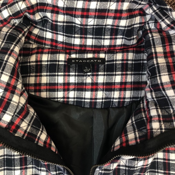 🐈 Women’s Plaid Quilted Vest - Picture 3 of 4